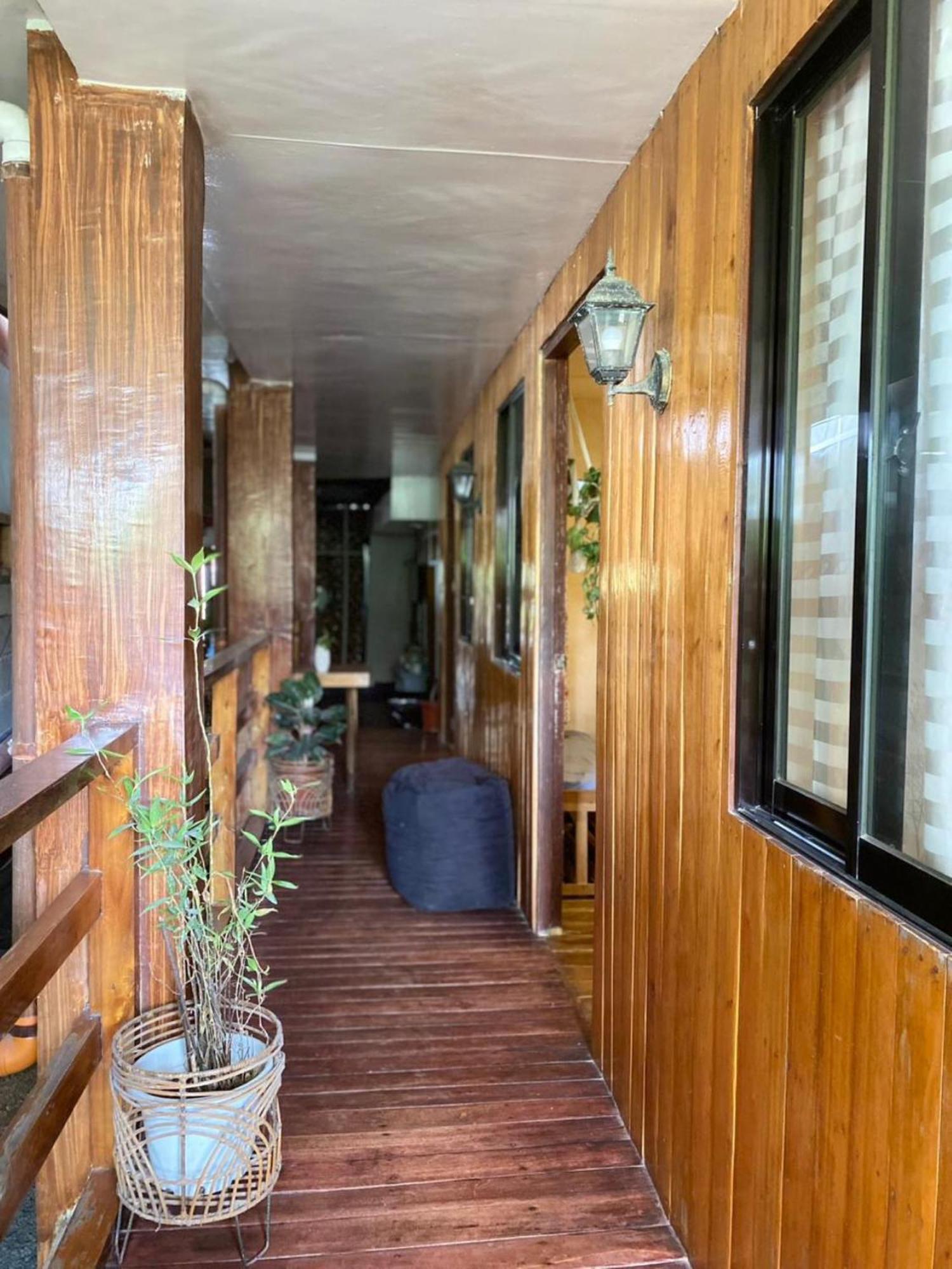 Malayah Hostel Генерал-Луна Экстерьер фото