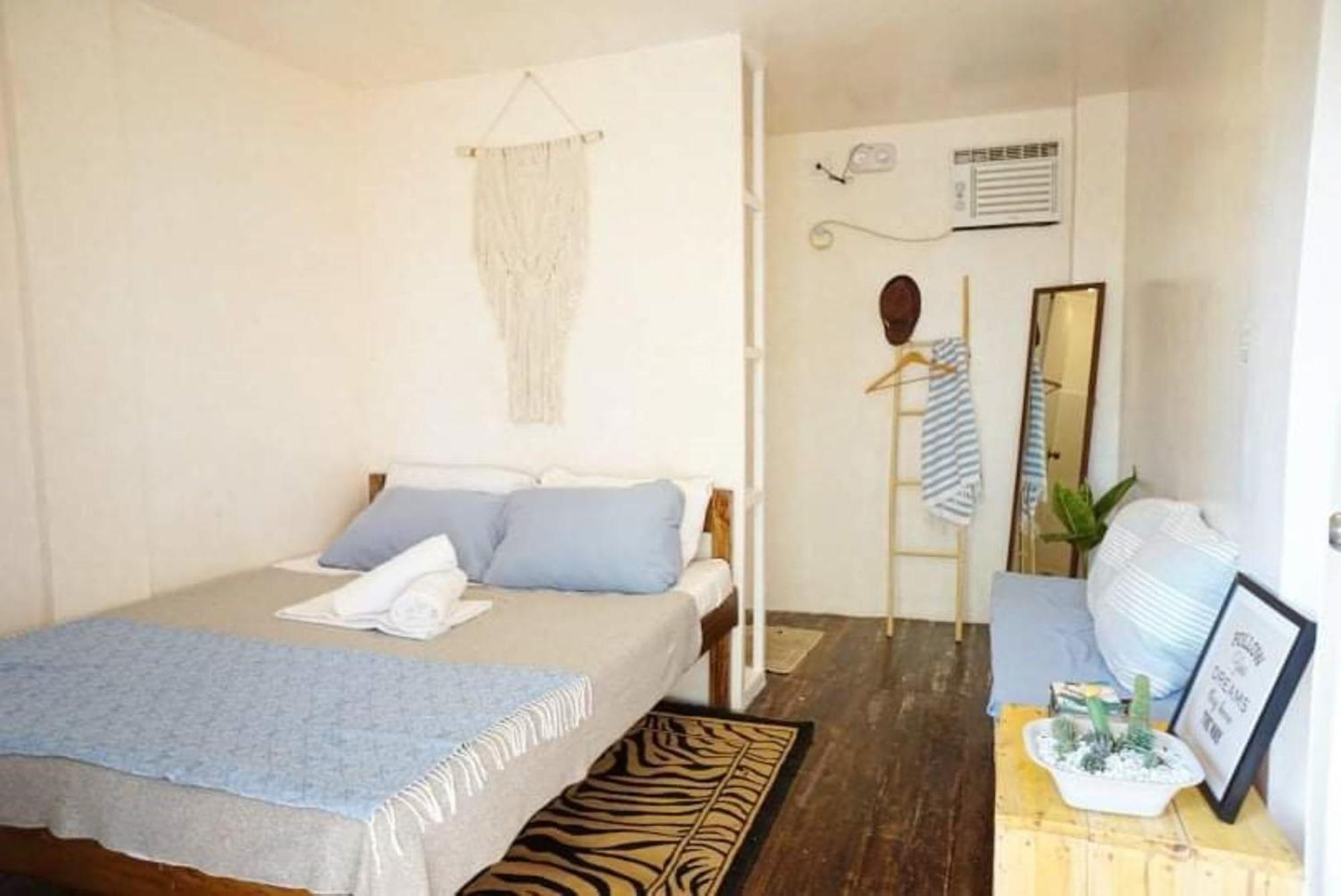 Malayah Hostel Генерал-Луна Номер фото