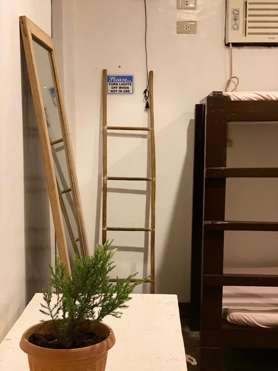 Malayah Hostel Генерал-Луна Номер фото